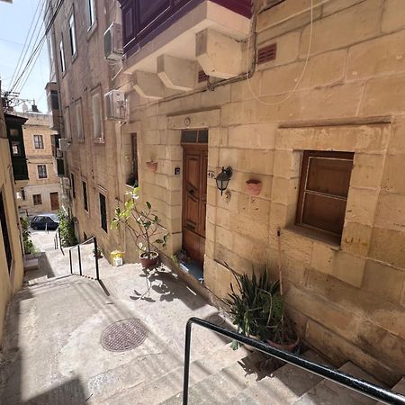 Three Apartment Birgu Zewnętrze zdjęcie